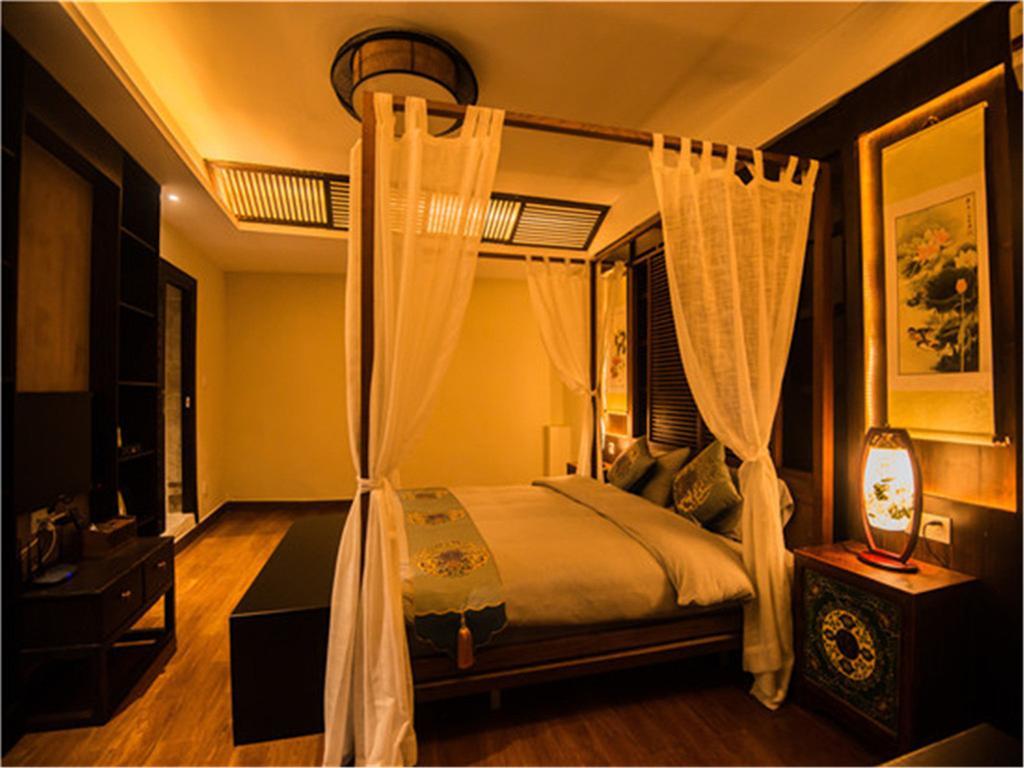 Oriental Inn Phoenix Puyuan Branch Fenghuang Exteriör bild