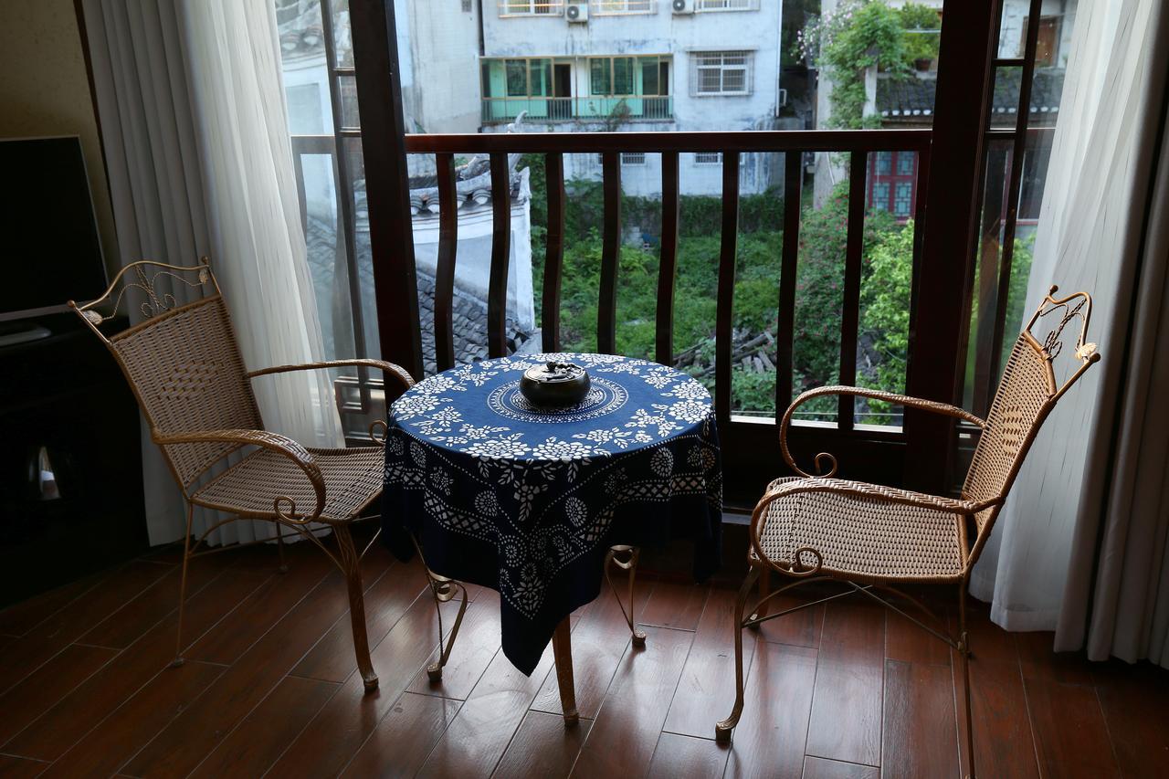 Oriental Inn Phoenix Puyuan Branch Fenghuang Exteriör bild