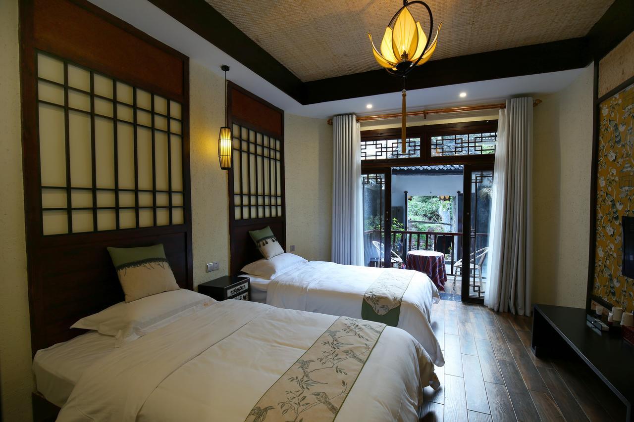 Oriental Inn Phoenix Puyuan Branch Fenghuang Exteriör bild